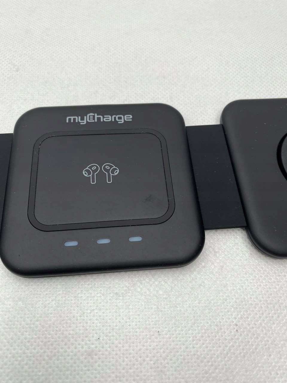 thumb MyCharge 3-in-1 Wireless Charging Pad (Powystawowy)