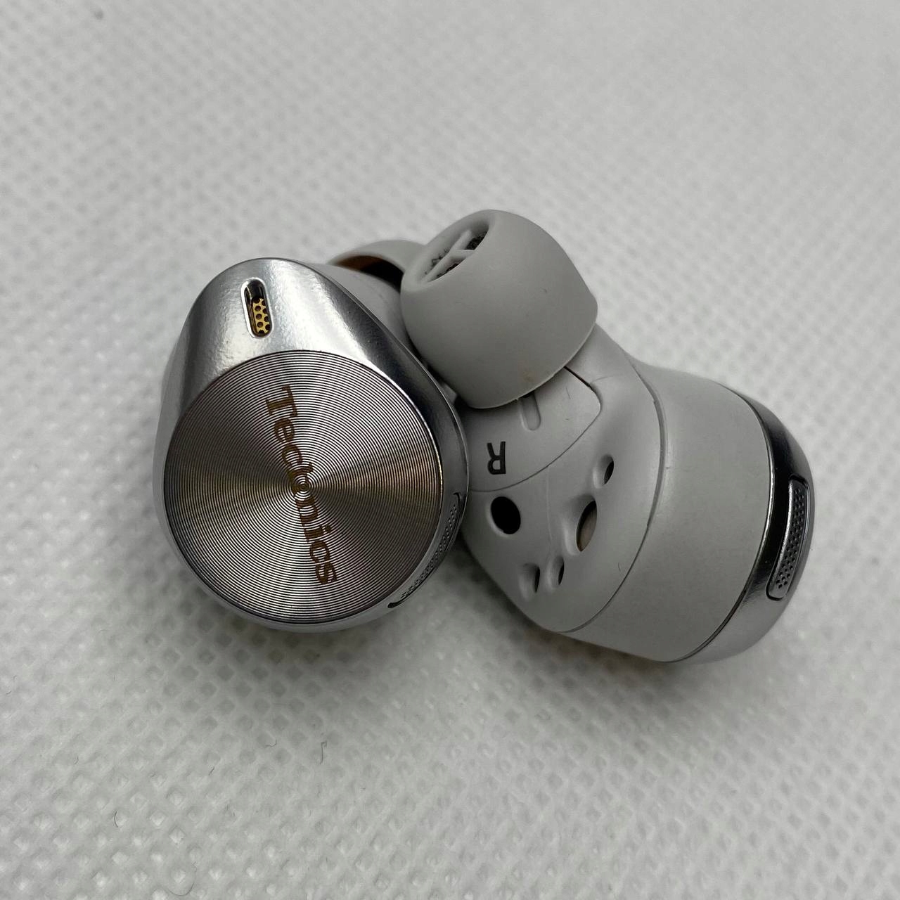 thumb Technics AZ80 Słuchawki bezprzewodowe dokanałowe ANC OUTLET (Powystawowy)