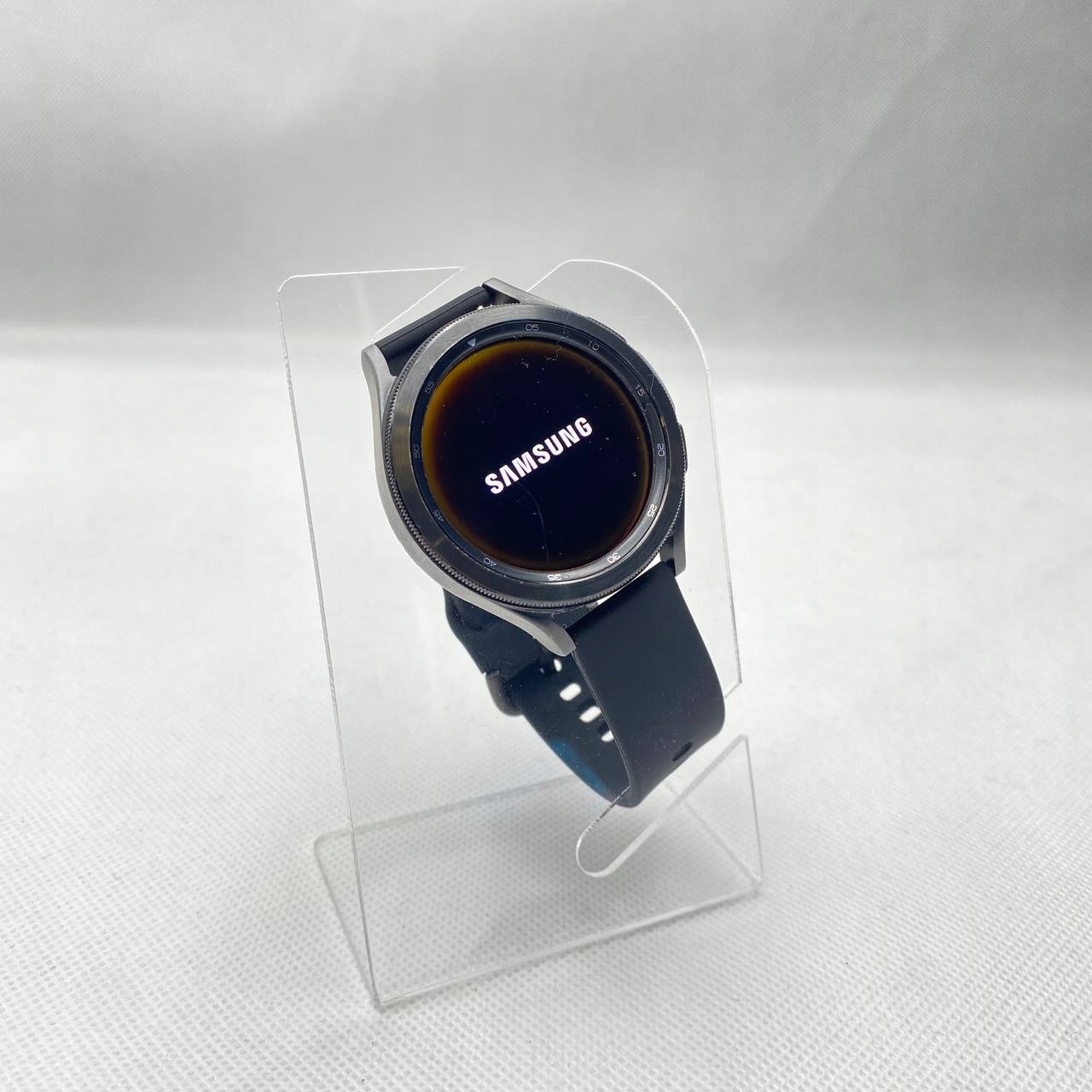 thumb Smartwatch Samsung Galaxy Watch 4 Classic (R895) 46mm srebny (Używany)