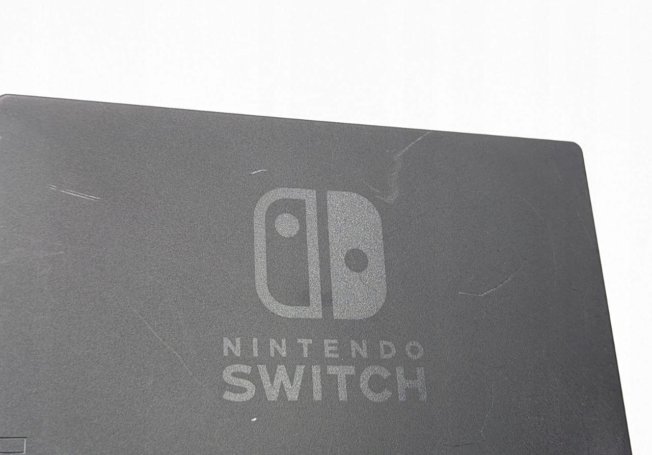 thumb Konsola Nintendo Switch 32GB US (Używany)
