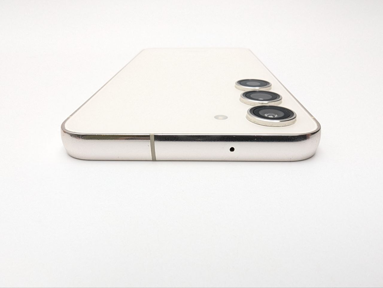 thumb Smartfon Samsung Galaxy S23 8 GB / 128 GB 5G kremowy (Używany)