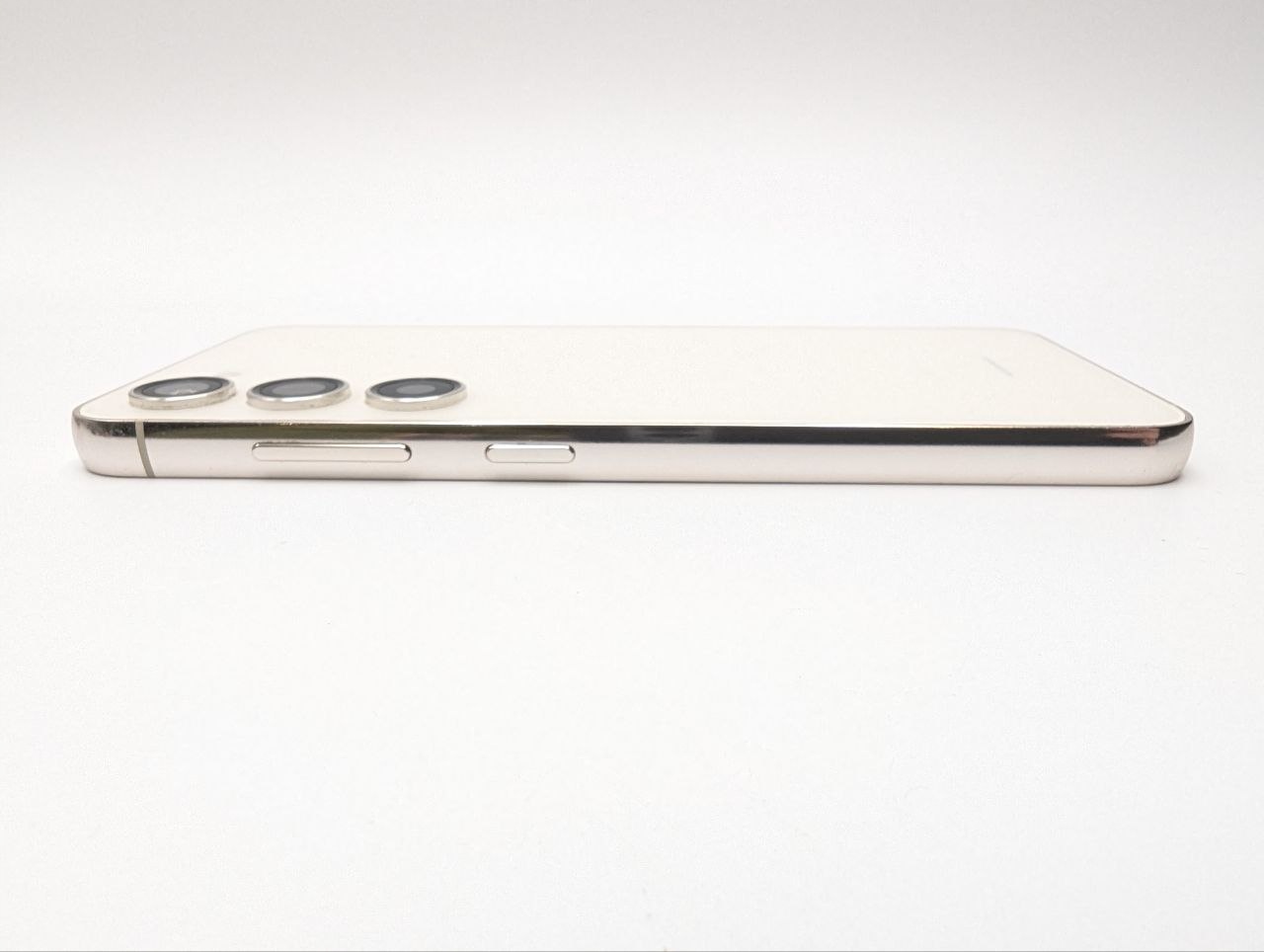 thumb Smartfon Samsung Galaxy S23 8 GB / 128 GB 5G kremowy (Używany)