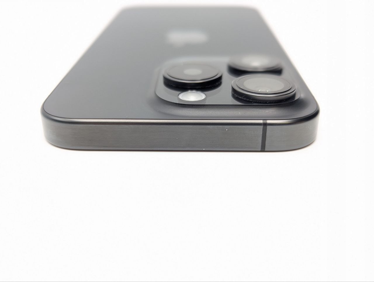 thumb Smartfon Apple iPhone 15 Pro 8 GB / 1 TB czarny |eSim (Używany)