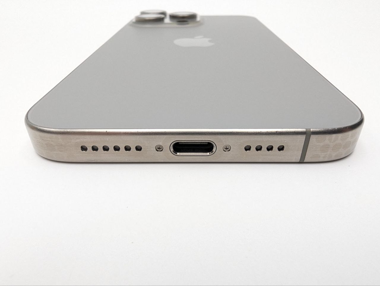 thumb Smartfon Apple iPhone 15 Pro Max 8 GB / 512 GB szary |eSim (Używany)
