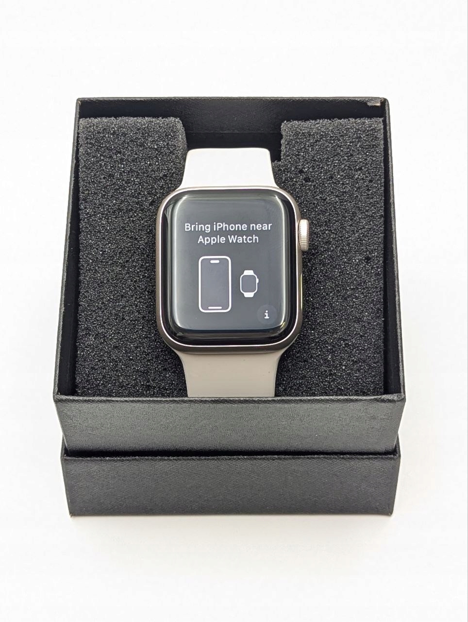 thumb Apple Watch SE GPS + Cellular (2nd Gen) 40 mm beżowy (Powystawowy)