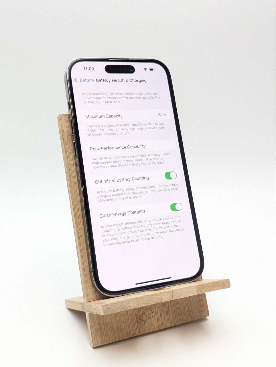thumb Smartfon Apple iPhone 14 Pro 6 GB / 256 GB 5G fioletowy eSim (Używany)