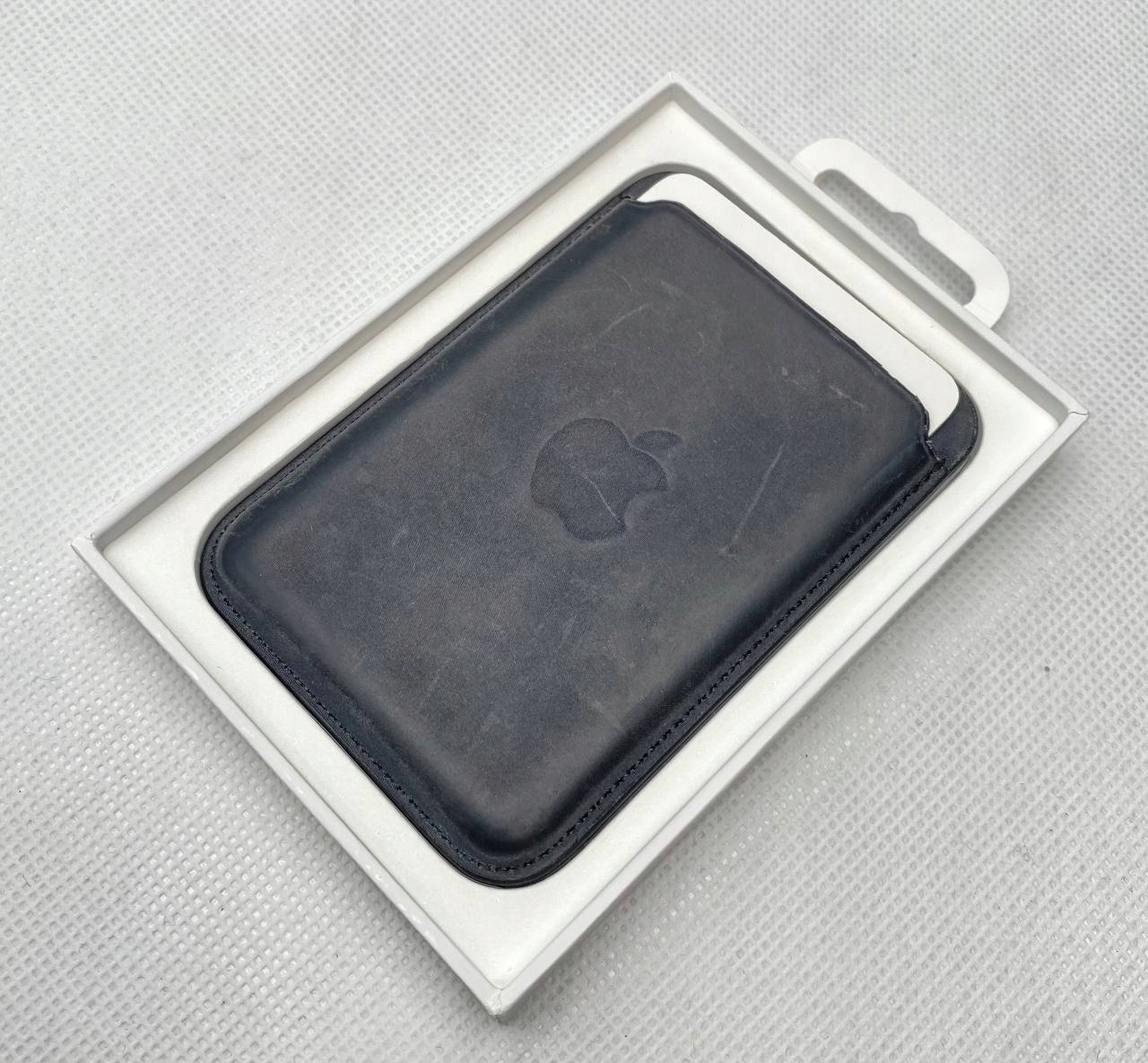 thumb Wsuwka Apple do Apple FineWoven Wallet z MagSafe czarny (Używany)